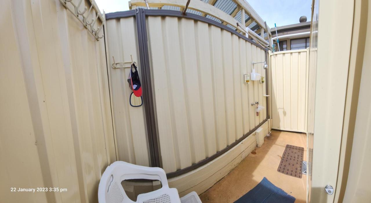 Traplins Accomodation Lakes Entrance Ngoại thất bức ảnh