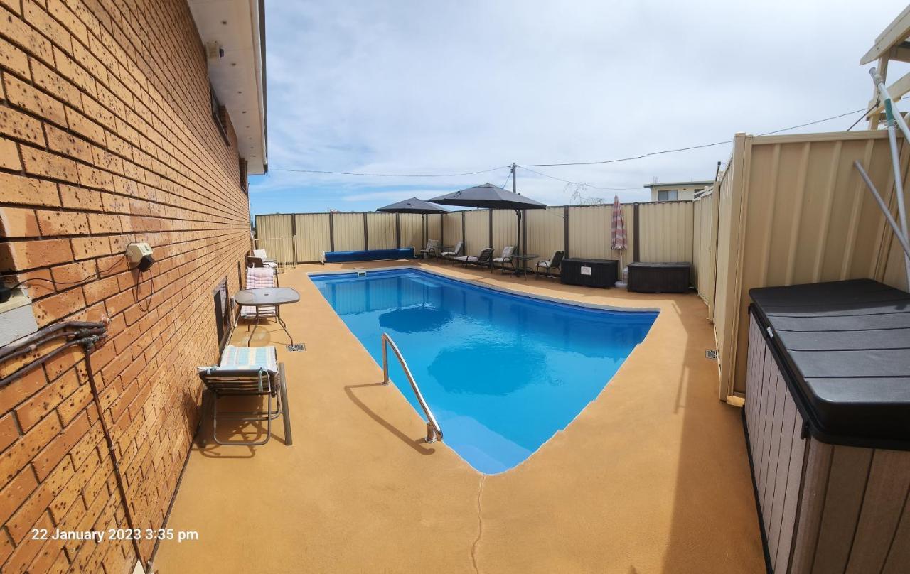 Traplins Accomodation Lakes Entrance Ngoại thất bức ảnh